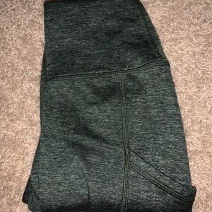 Aerie brand leggings w/ pockets (S)